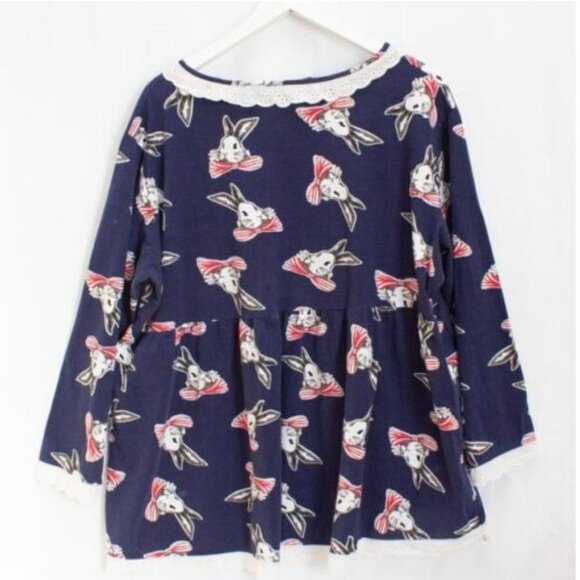 Women Plus Size 5XL  Alice in Wonderland Rabbit Print Top Blouse Embroidered Hem - Picture 4 of 5